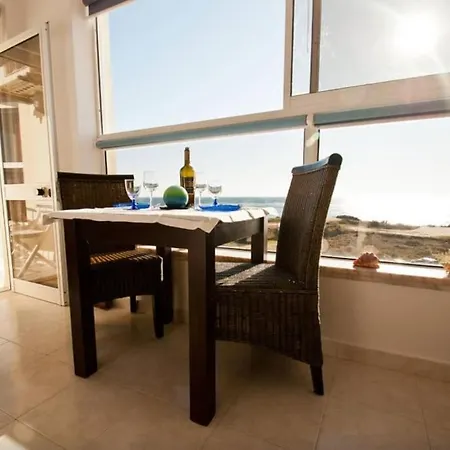 Casa Dos Peixes E Mar * Armacao de Pera